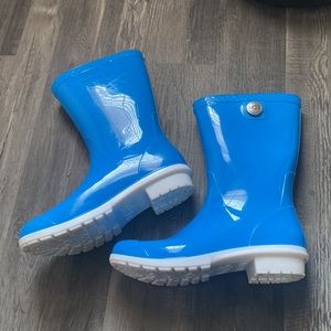 UGG Rain-boots size 6